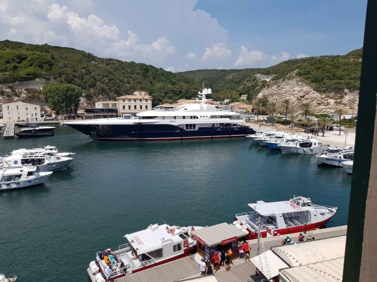 Superbe T3 Sur La Marina De Bonifacio Apartment Бонифачо Екстериор снимка
